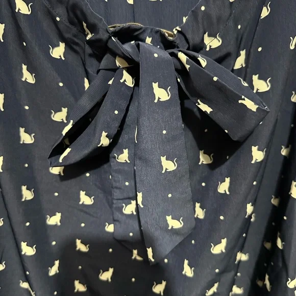 Navy - Cream Cat 🐈‍⬛ print - Picture 6 of 6